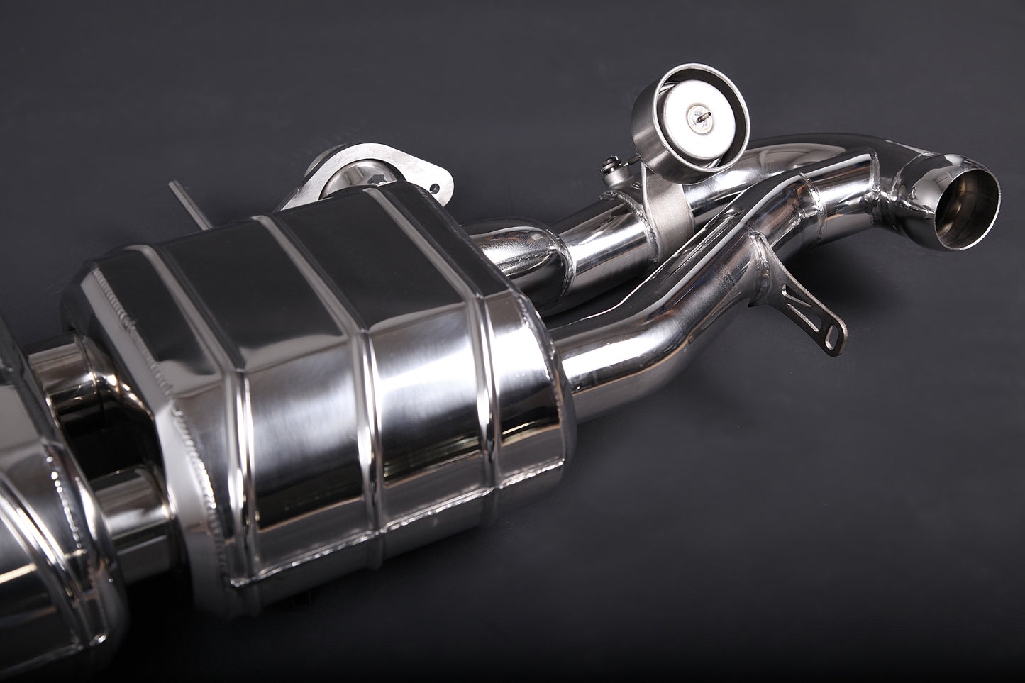 Aston Martin Vantage V8/V12/Zagato - Valved Muffler image 3