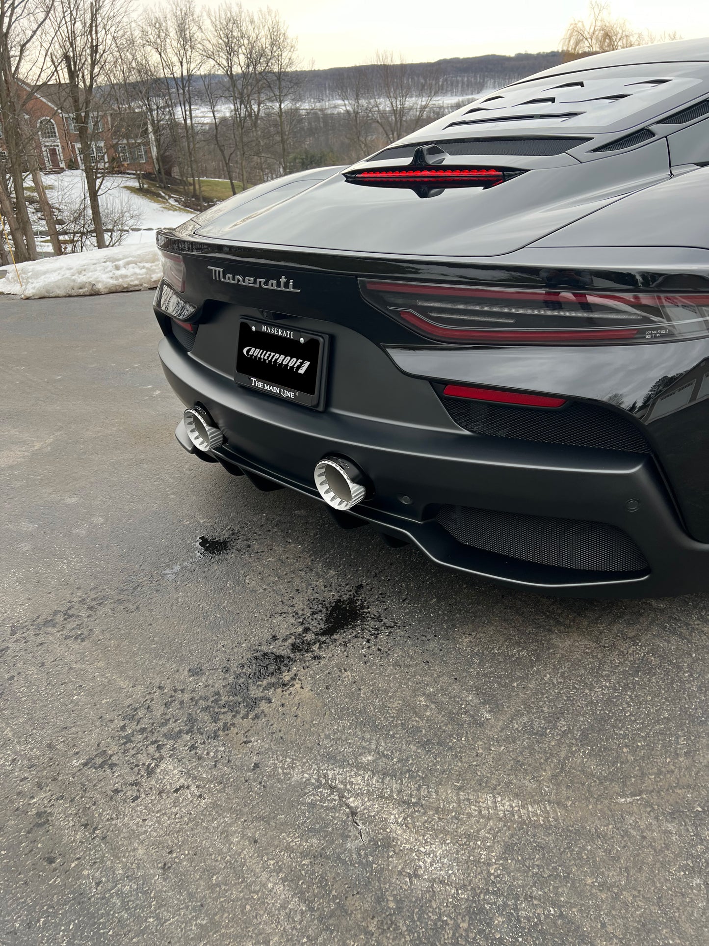 Maserati MC20 - Exhaust System w Wicrom Black Chrome End Pipes