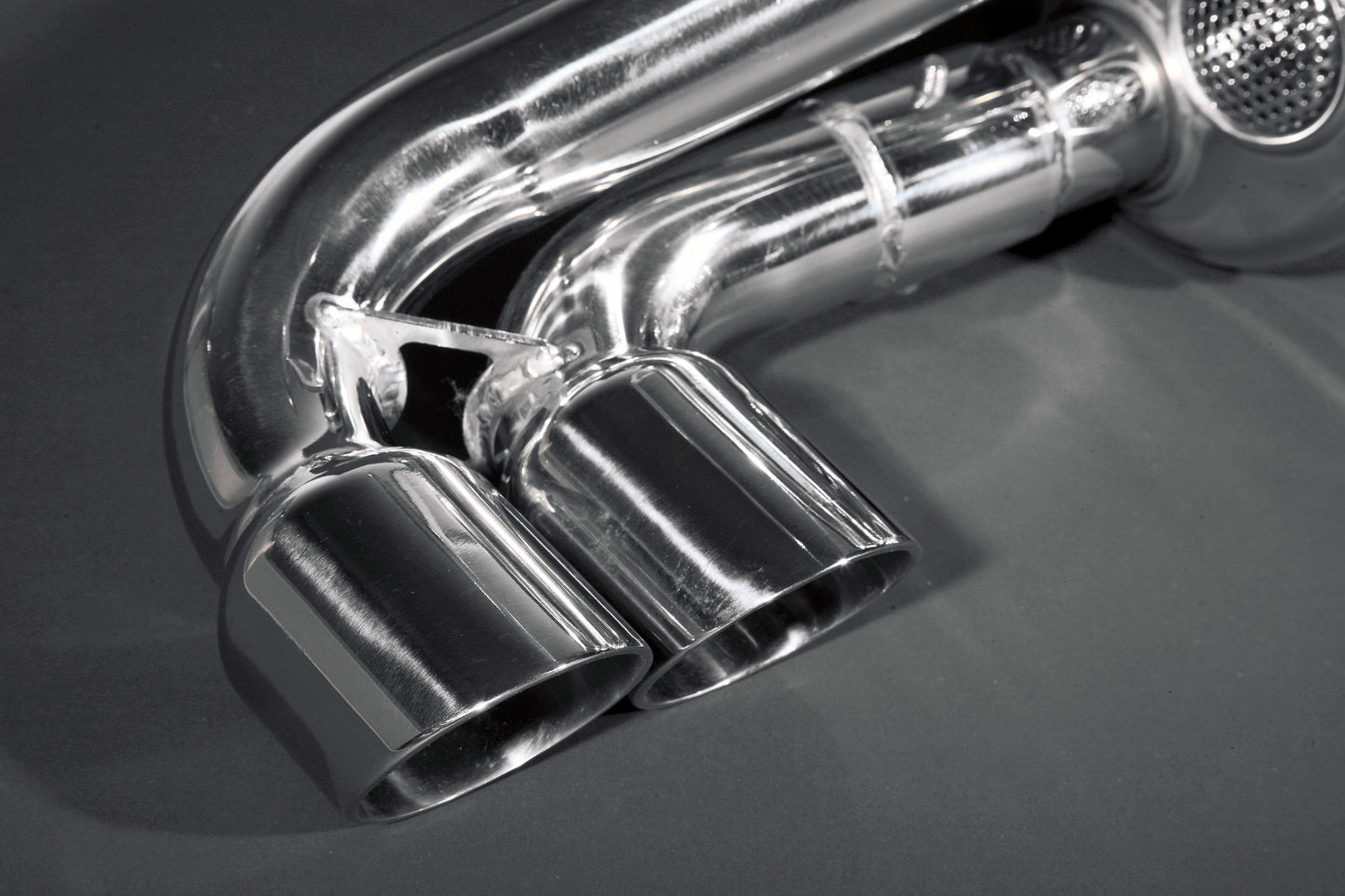 Ferrari 348 - FreeFlow Exhaust image 3