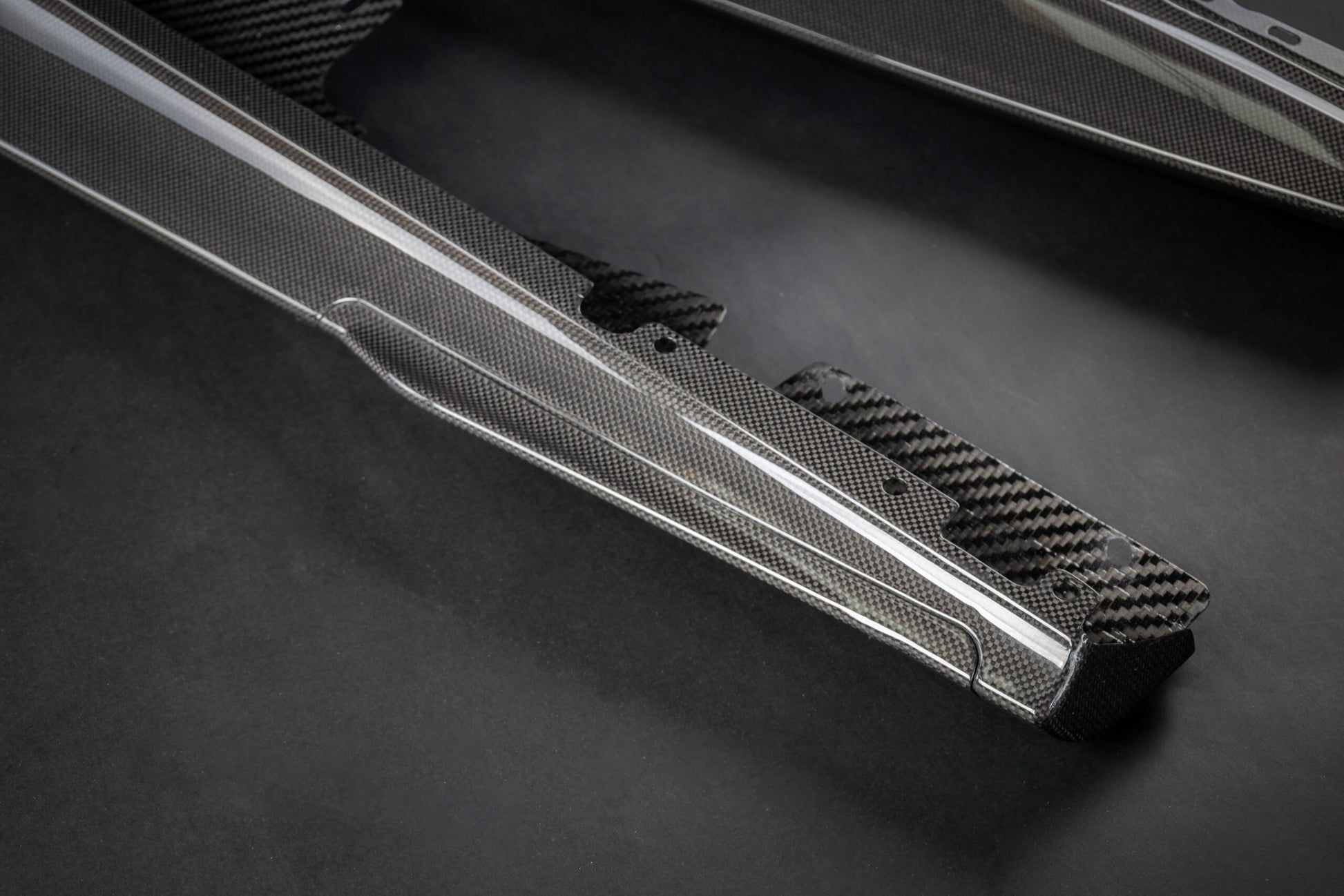 Ferrari Roma - Carbon Fiber Side Skirts (with Small Fin) image 5