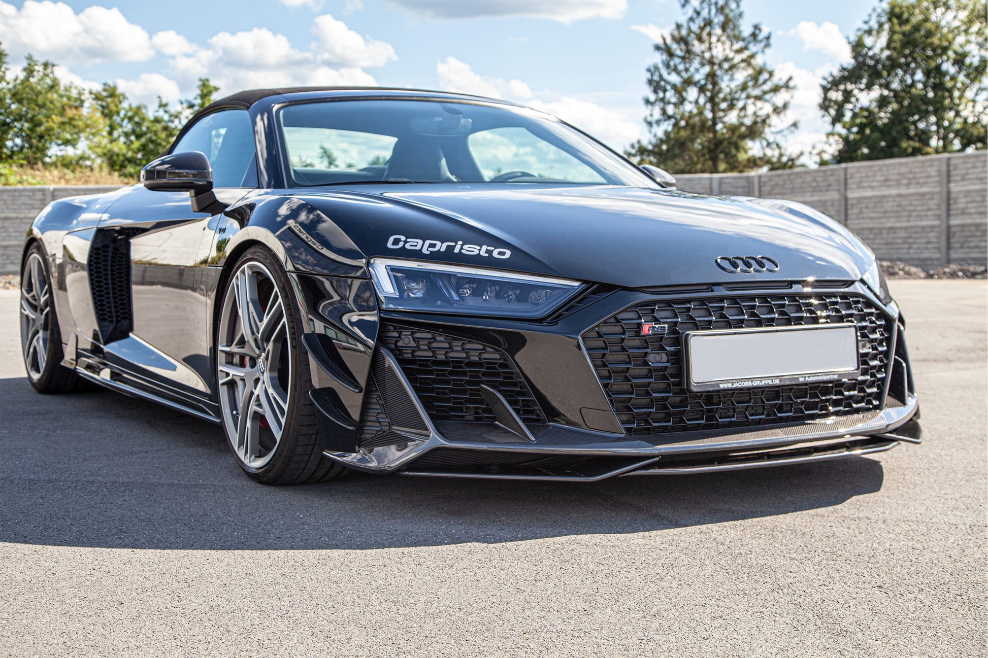 Audi R8 (Gen2) Facelift - Carbon Front Spoiler image 0