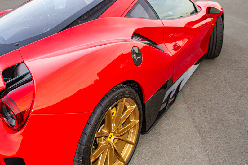 Ferrari 488/F8 - Side Skirts (WITH Wings) image 5