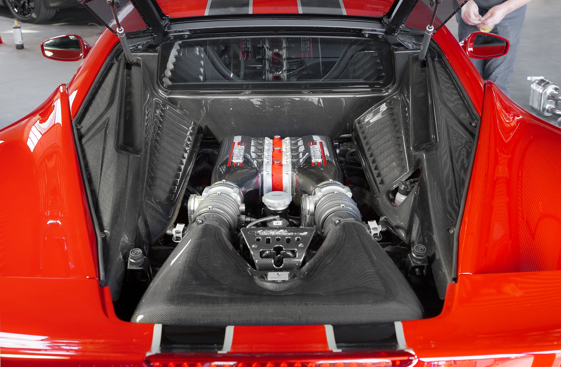 Ferrari 458 Italia/Speciale - Carbon Side Engine Compartment Covers image 6
