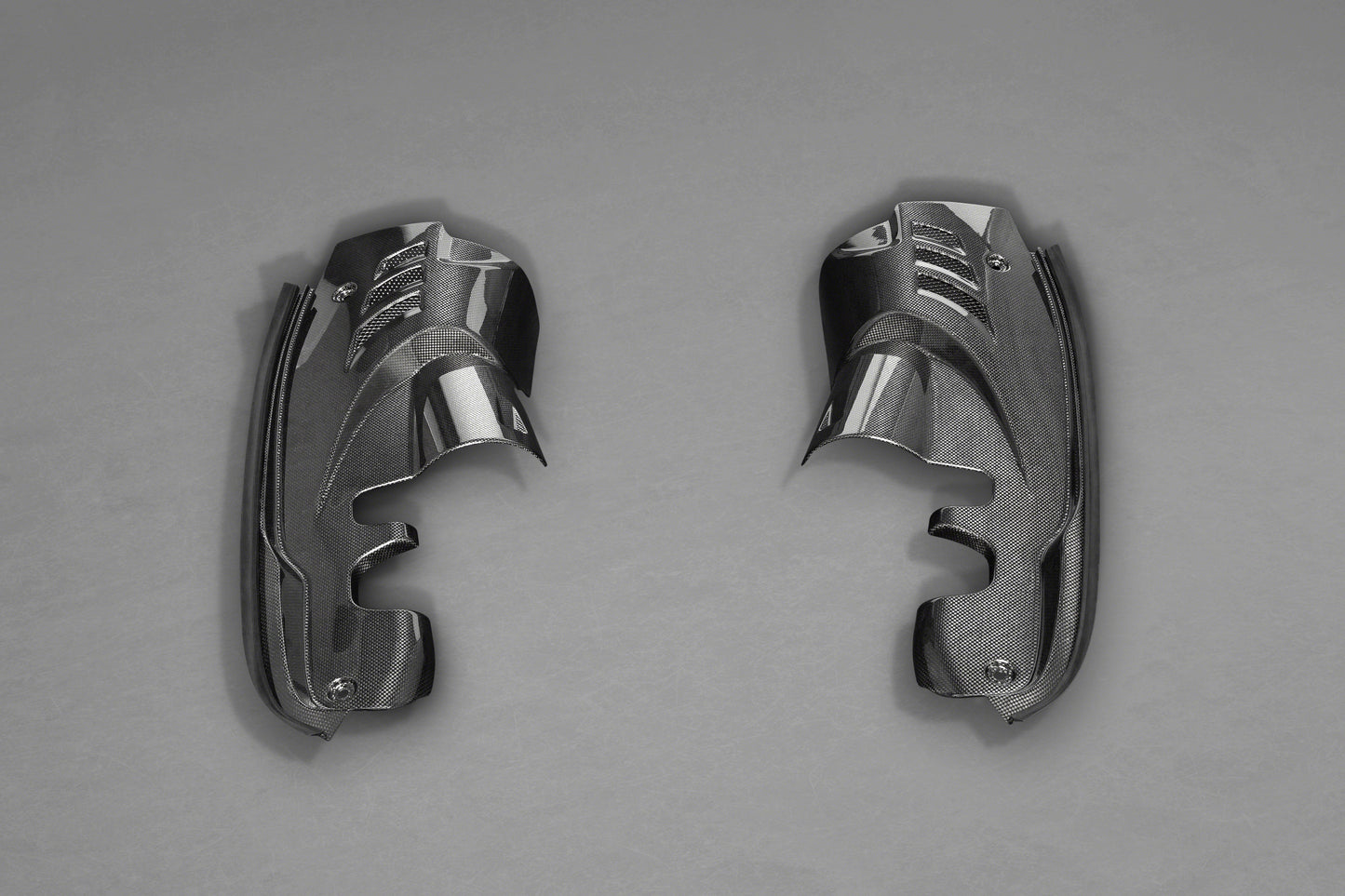 Ferrari 488 GTS / Pista Spider - Carbon Engine Compartment Side Covers image 0
