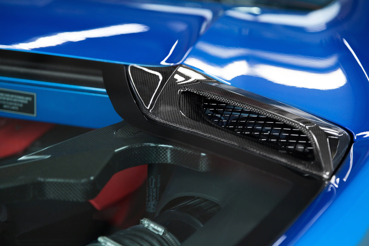 Ferrari 488 GTS/Pista - Carbon and Glass Bonnet image 7