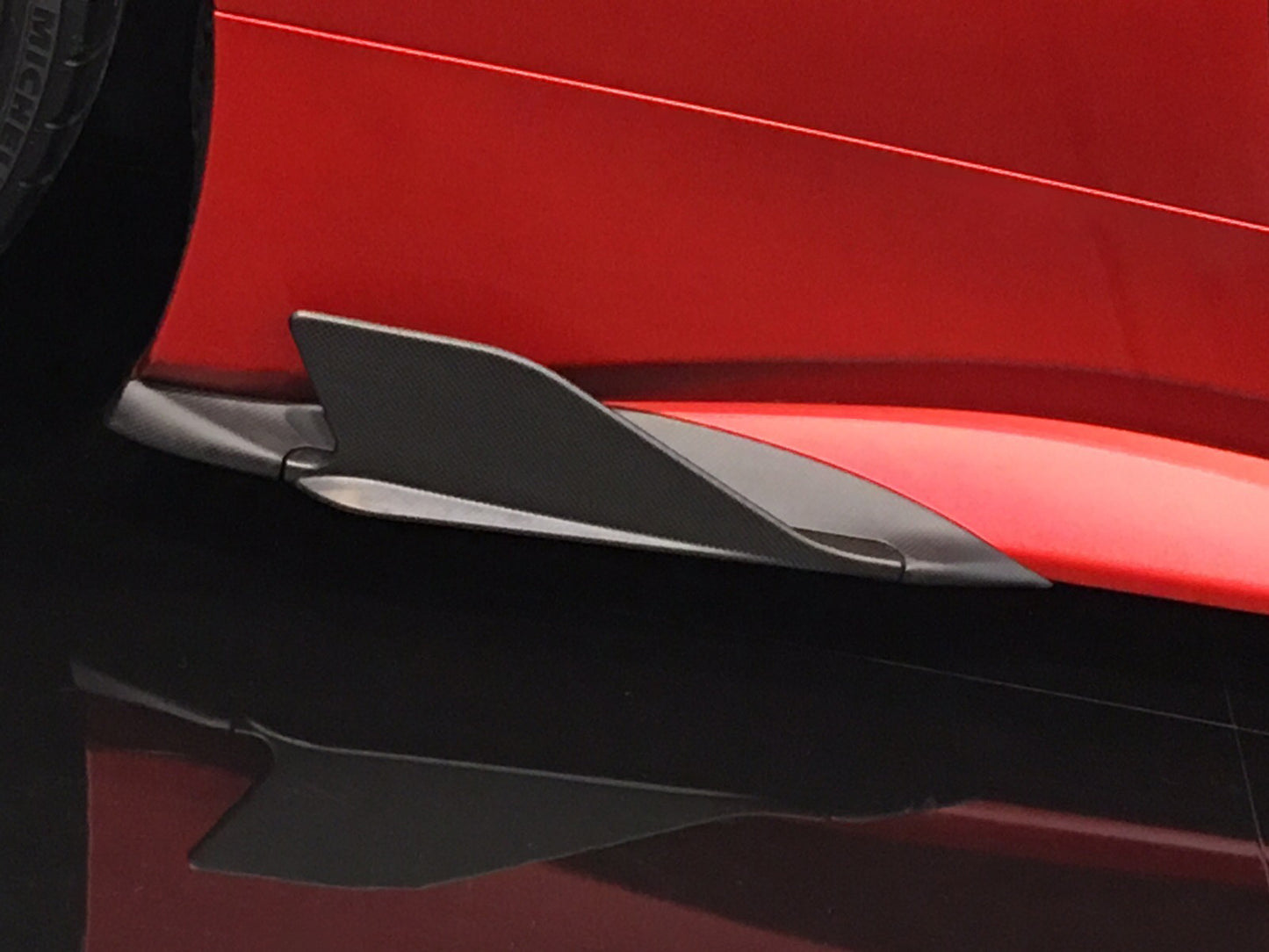 Ferrari 488 - Carbon Side Fins (with Adapters) (Matte) image 3