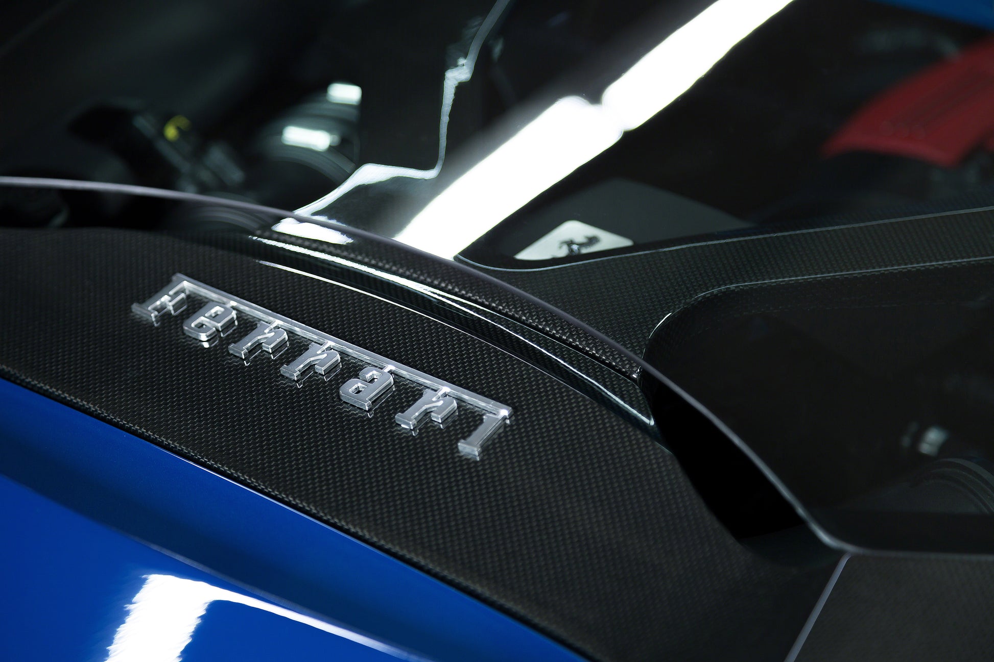 Ferrari 488GTS/Pista - Carbon and Glass Bonnet (Matte) image 3