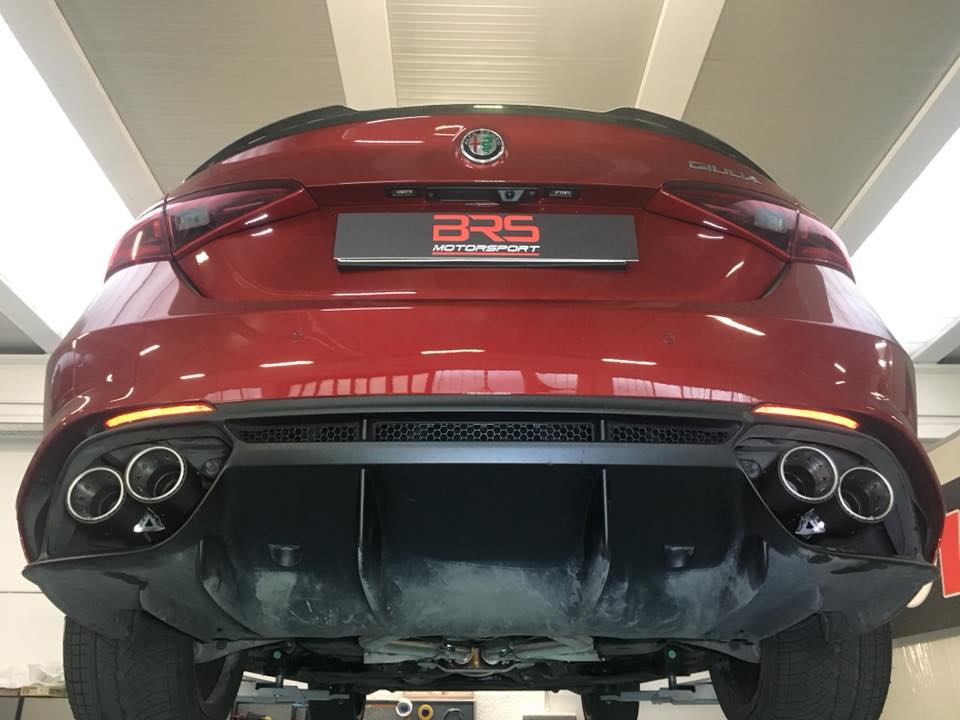 Alfa Romeo Giulia Quadrifoglio - Valved Exhaust, Connecting Pipes, MidSilencer Spare + Carbon Tips (CES3)