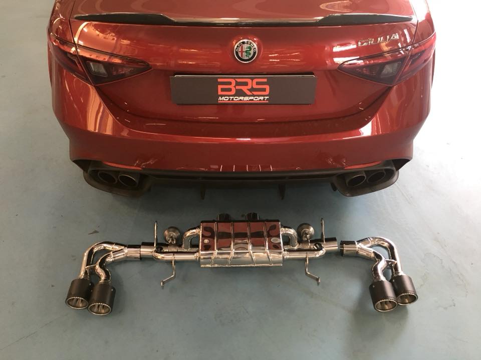 Alfa Romeo Giulia Quadrifoglio - Valved Exhaust, Connecting Pipes, MidSilencer Spare + Carbon Tips (CES3)