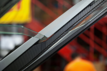 Lamborghini Huracan - Carbon Fiber + Glass Bonnet (With Scoops)