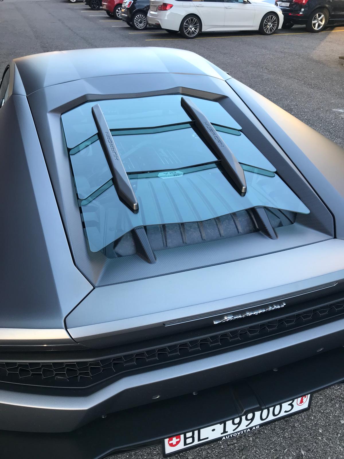 Lamborghini Huracan - Carbon Fiber + Glass Bonnet (No Scoops)