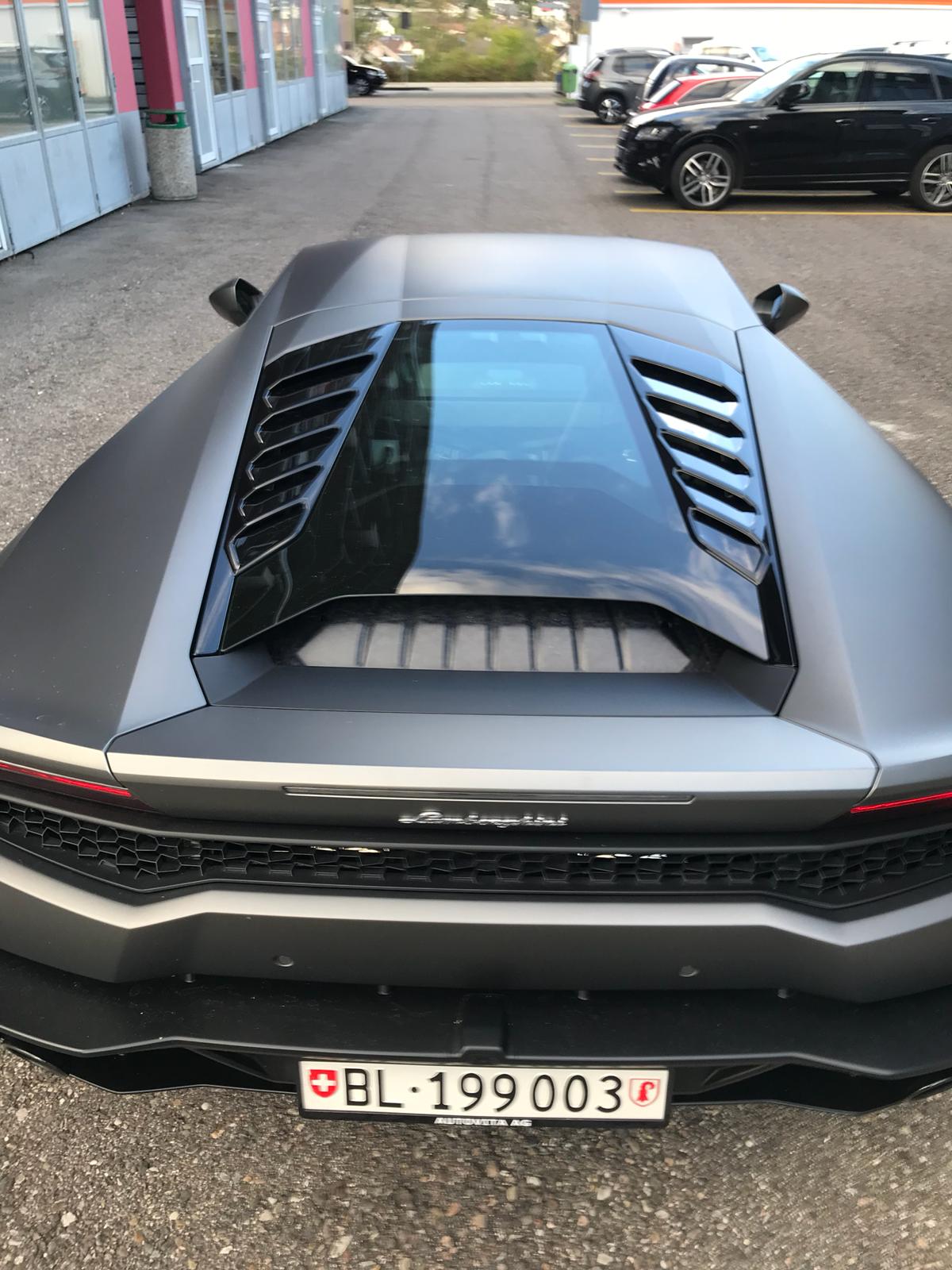 Lamborghini Huracan - Carbon Fiber + Glass Bonnet (No Scoops)