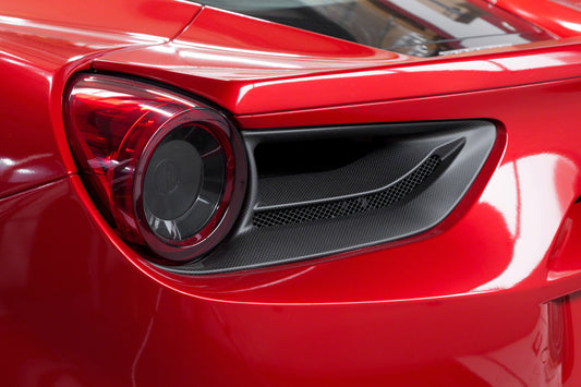 Ferrari 488 - Carbon Tail Light Covers (Matte) image 1