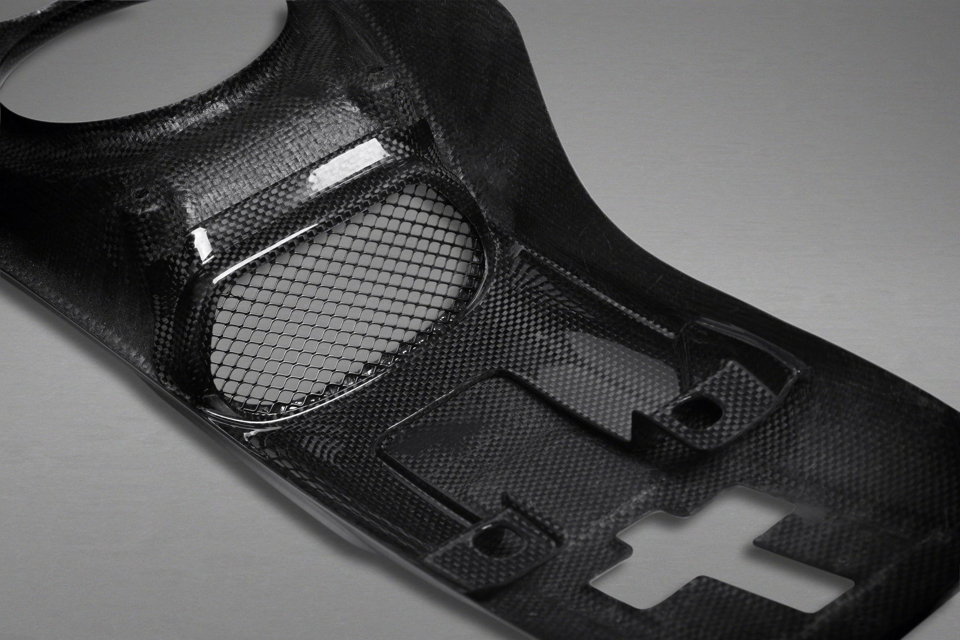 Ferrari 488/F8 - Carbon Lock Cover image 2