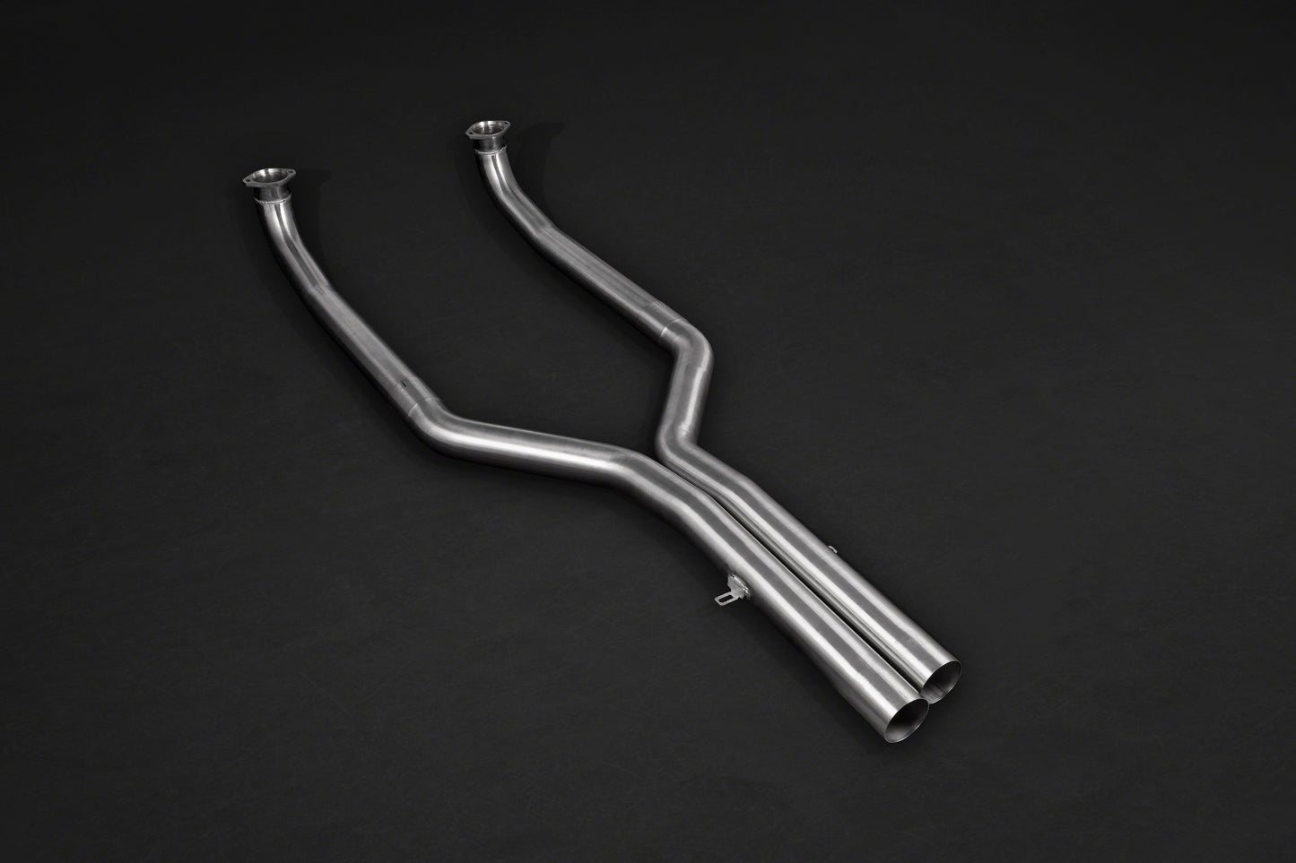 BMW M5 (F10) & M6 (F12/13) - Cat Delete Pipes image 1